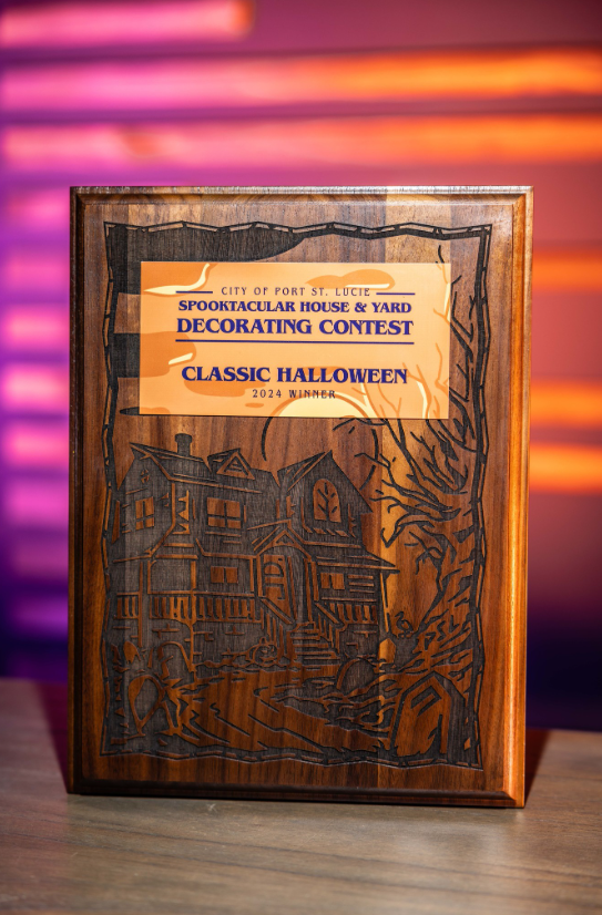 Classic Halloween plaque